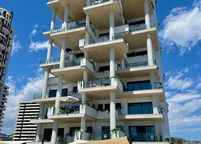 Clubrent - Silver Tower *